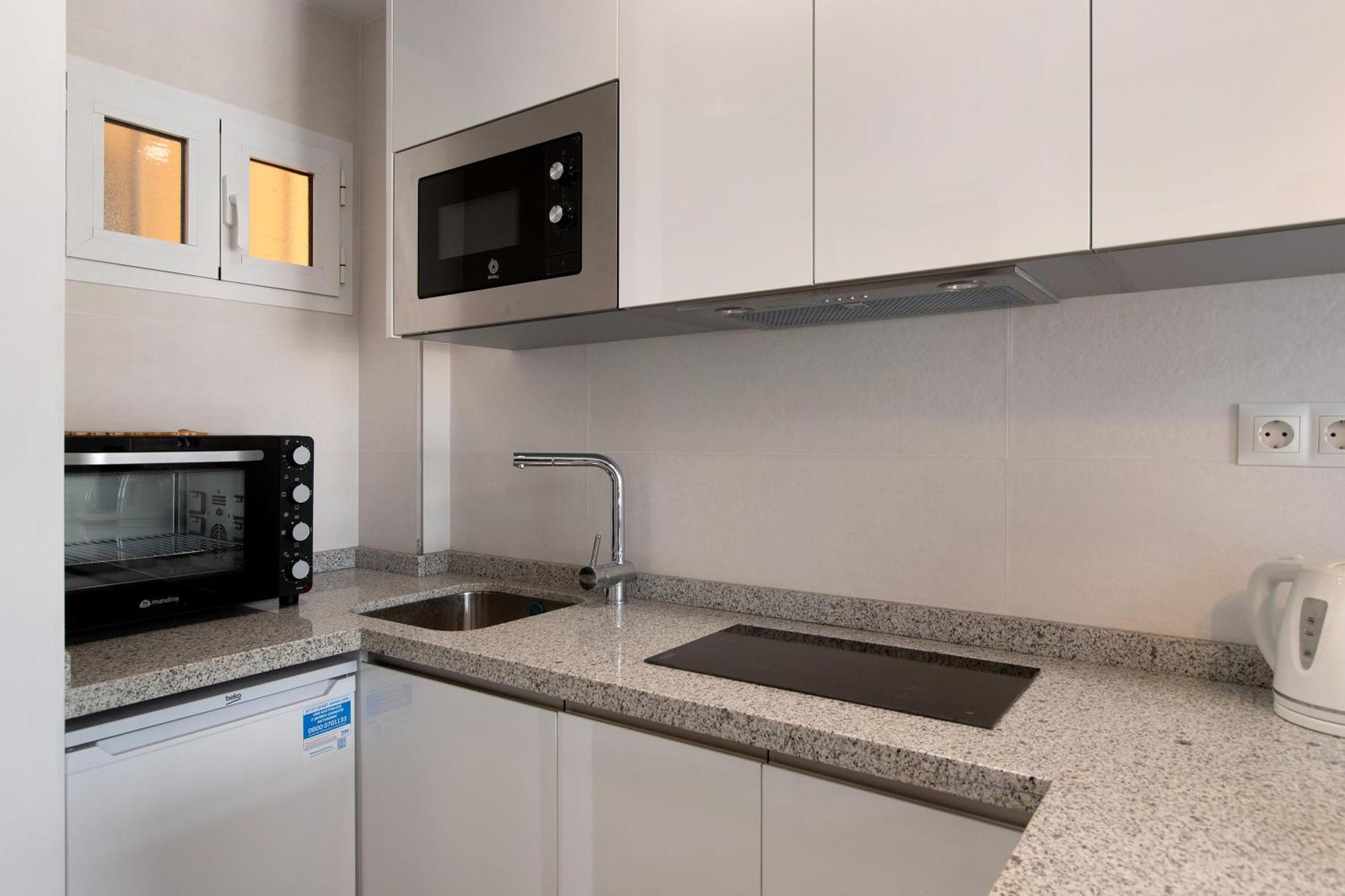 Apartamento Agata 2024 เบนัลมาเดนา ภายนอก รูปภาพ